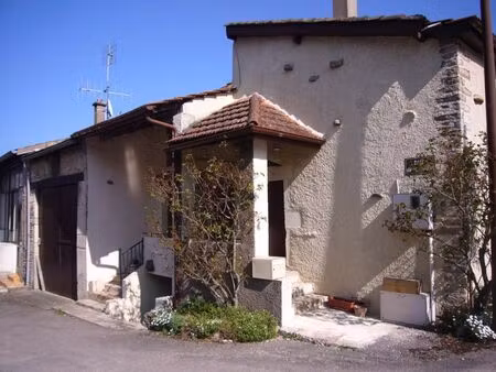 maison de village 2 chambres 5 km tournus