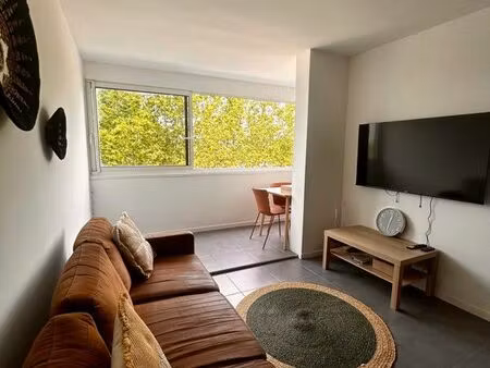 location t2 carnon  proche de la plage