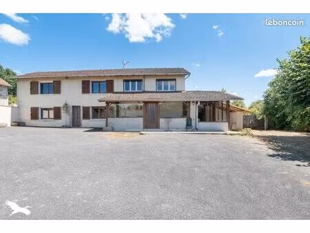 longère 7 pièces 150 m²