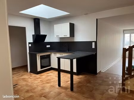 appartement 3 pièces 80 m²