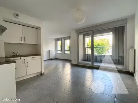 appartement 2 pièces 51 m²