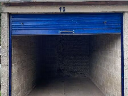 garage 1 pièce 14 m²