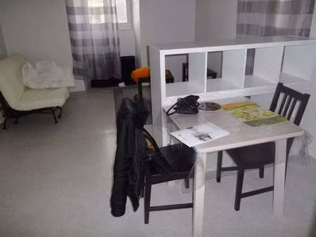 location appartement t1 à ploërmel (56800) : à louer t1 / 30m² ploërmel