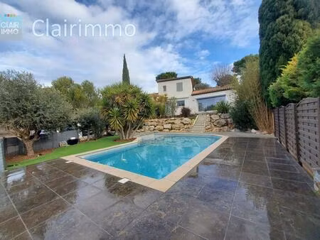 maison d exception avec piscine et vue panoramique sur le vieux