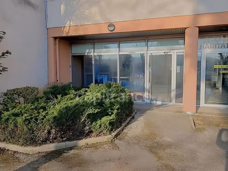 local professionnel à vendre besancon 1 pièce(s) 66m2 132 500€