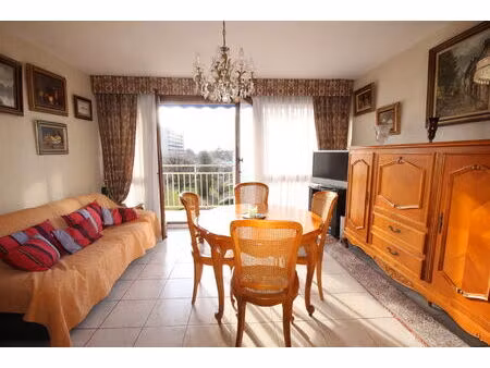 appartement 4 pièces de 77 m²