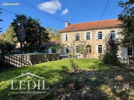 propriété 10 pièces 380 m²