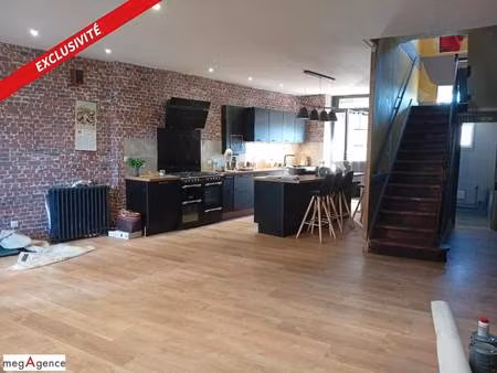 stéphanie guinatier consultant megagence