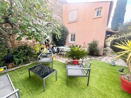 maison toulon ouest : maison de 75m2 avec garage