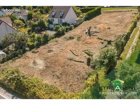terrain 334 m² jouy le moutier