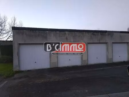 vente garage et parking à saint-lô (50000) : à vendre / saint-lô