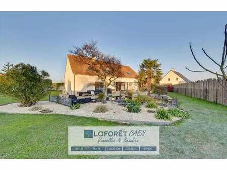 vente maison à thue-et-mue (14740) : à vendre / 219m² thue-et-mue