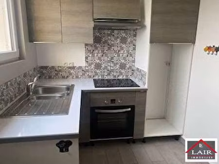 location appartement 3 pièces à alençon (61000) : à louer 3 pièces / 62m² alençon