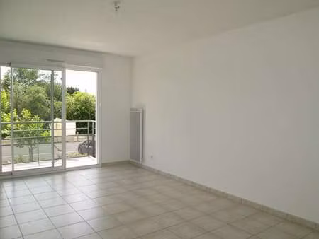 location appartement 2 pièces à avrillé (49240) : à louer 2 pièces / 47m² avrillé