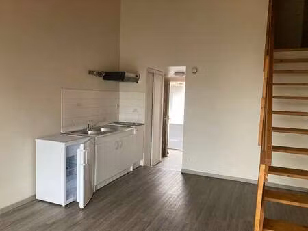 location appartement t1 à challans (85300) : à louer t1 / 31m² challans