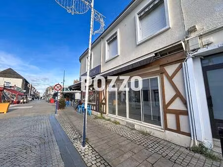 location bureaux et commerces à ouistreham (14150) : à louer / 62m² ouistreham