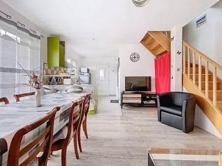 location maison meublé à montjean-sur-loire (49570) : à louer meublé / 49m² montjean-sur-l