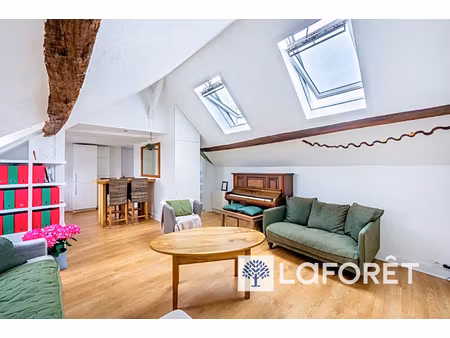 75 m² de charme et d'authenticité au coeur du fourqueux historique