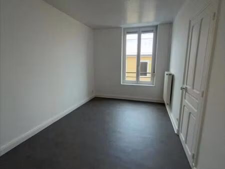 herserange : f3 renove recemment