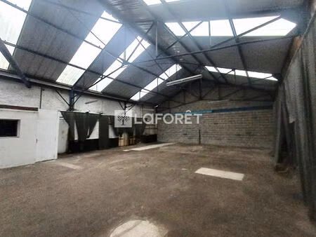 parking / box etaples 215 m2
