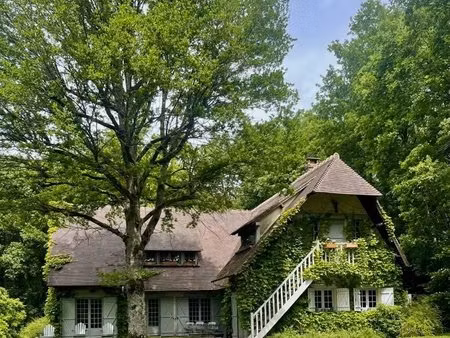 propriété familiale d’exception en pleine nature