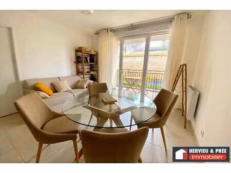 vente appartement 2 pièces à luc-sur-mer (14530) : à vendre 2 pièces / 46m² luc-sur-mer