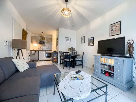 appartement 2 pièce(s) 42 m2 - le taillan médoc - rentabilité nette 4%