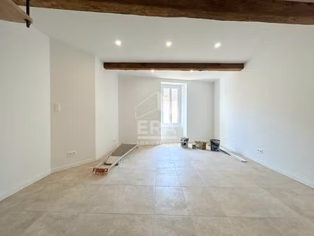 appartement 3 pièces 62 m² à louer lourmarin 84160 ? | era immobilier