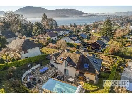 maison de luxe en vente à annecy  france