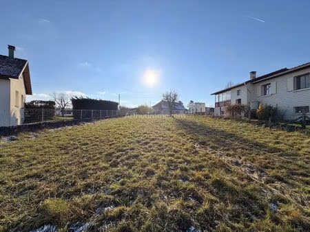 vente terrain 1948 m2 à dolomieu