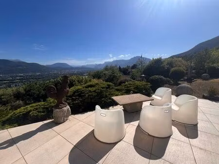 maison de 4 chambres de luxe en vente à corenc  france