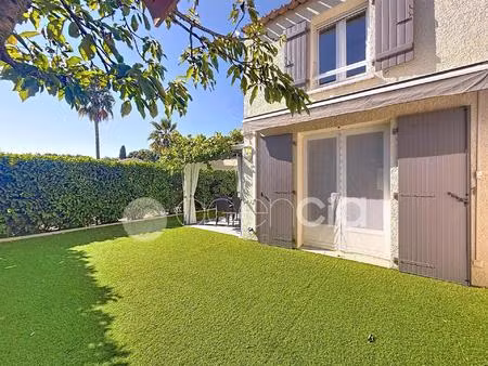 mougins saint basile - charmante maison  2 pièces avec jardin