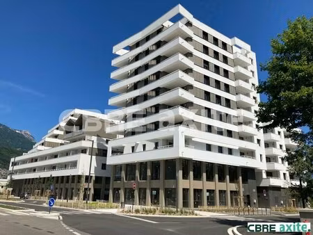 achat local commercial 167m² le pont de claix 38800