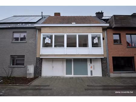 huis te huur in izegem met 2 slaapkamers
