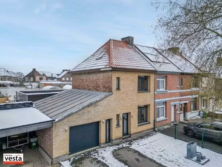 ruime gezinswoning met 5 slaapkamers
