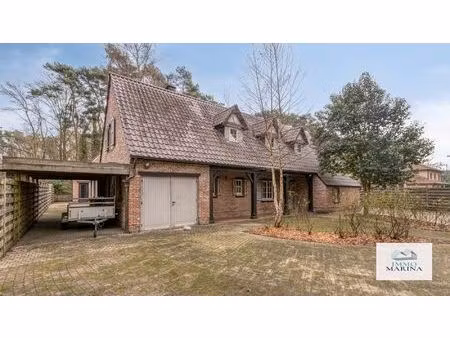 unieke open bebouwing met 5 slpk op 15 are