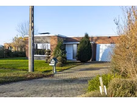 bungalow te koop in oostkamp ruddervoorde