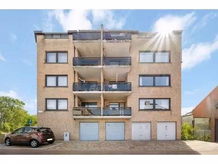 ruim 2 slpk app. kortbij het maria hendrikapark en het az damiaan ziekenhuis