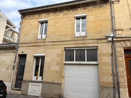 location maison 6 pièces 182m²