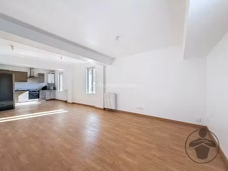 vente immeuble 6 pièces 134 m2 à libourne