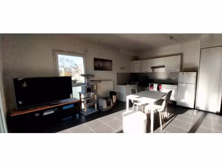 appartement ambares et lagrave 2 pièce(s) 52.90 m2