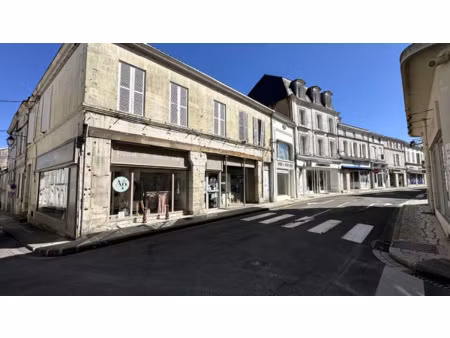 immeuble à vendre barbezieux saint hilaire 10 pièce(s) 360m2 155 000€