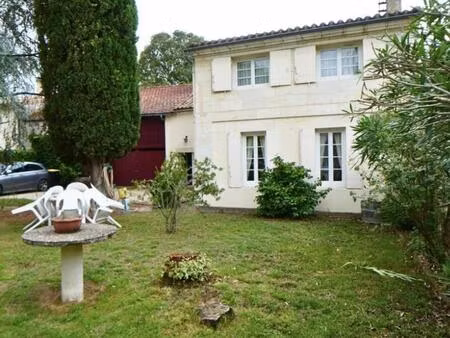 maison136 m2 + 80 m2 dépendance à lugon l'ile et du carnay