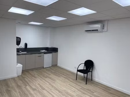 bureau prestigieux de 45 m2 en location - annecy  auvergne-rhône-alpes