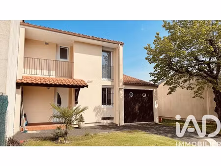 vente maison 4 pièces 97 m² à pau (64000)  258 000 €