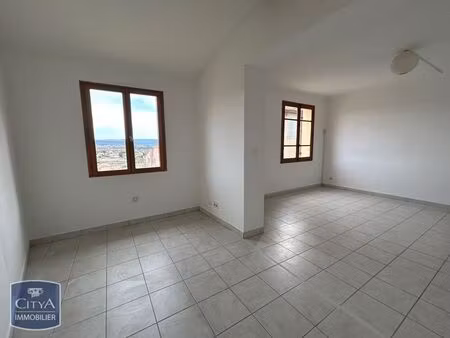 annonce location appartement 5 pièces de 110m2 à caromb (84330) - paruvendu.fr ref 9927843