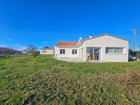 vente maison 5 pièces 114 m² à semussac (17120)  270 000 €