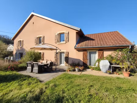vente maison 7 pièces 190 m² pays-de-clerval (25340)