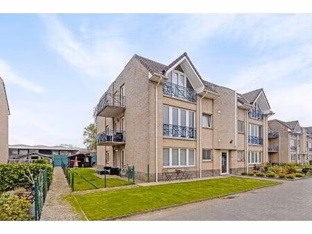 centraal gelegen  gemoderniseerd appartement in oedelem