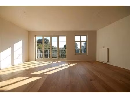 rustig gelegen appartement met mooi terras